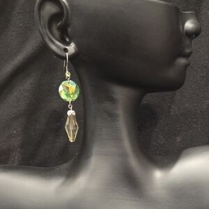 Elegant Green and Gold Dangle Earrings